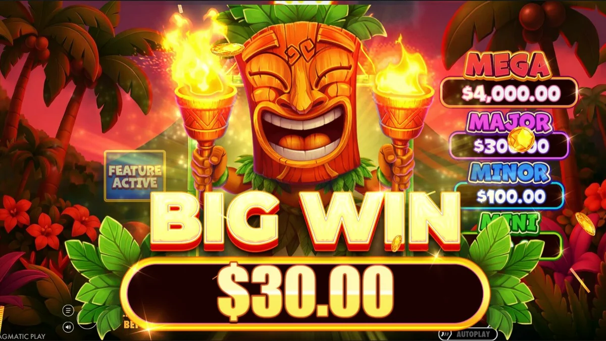 Interface do slot Super Tiki Strike com tema tropical